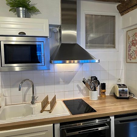 Une Pause Chez Julien, Appartement Lumineux Et Idealement Situe! Honfleur Exteriör bild