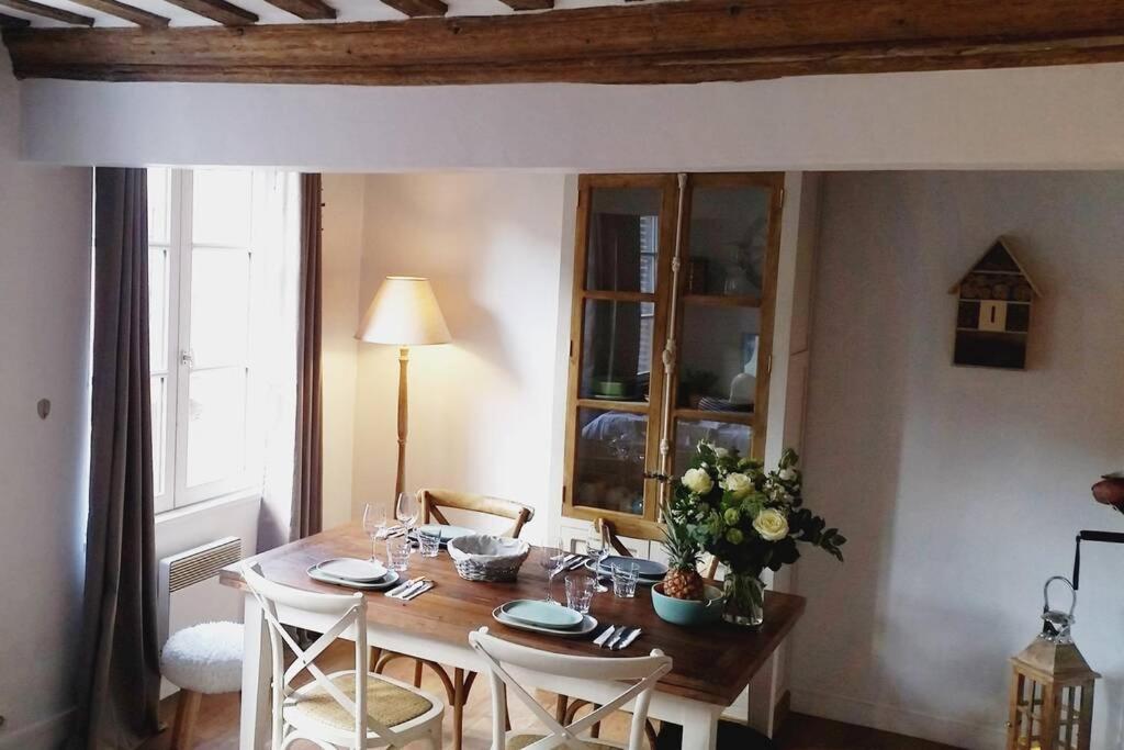 Une Pause Chez Julien, Appartement Lumineux Et Idealement Situe! Honfleur Exteriör bild