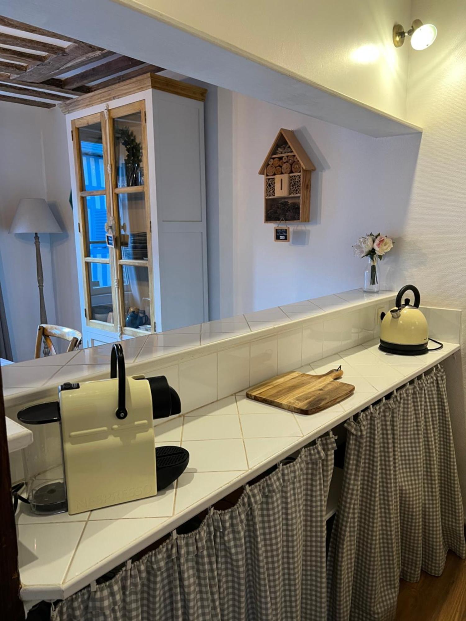 Une Pause Chez Julien, Appartement Lumineux Et Idealement Situe! Honfleur Exteriör bild